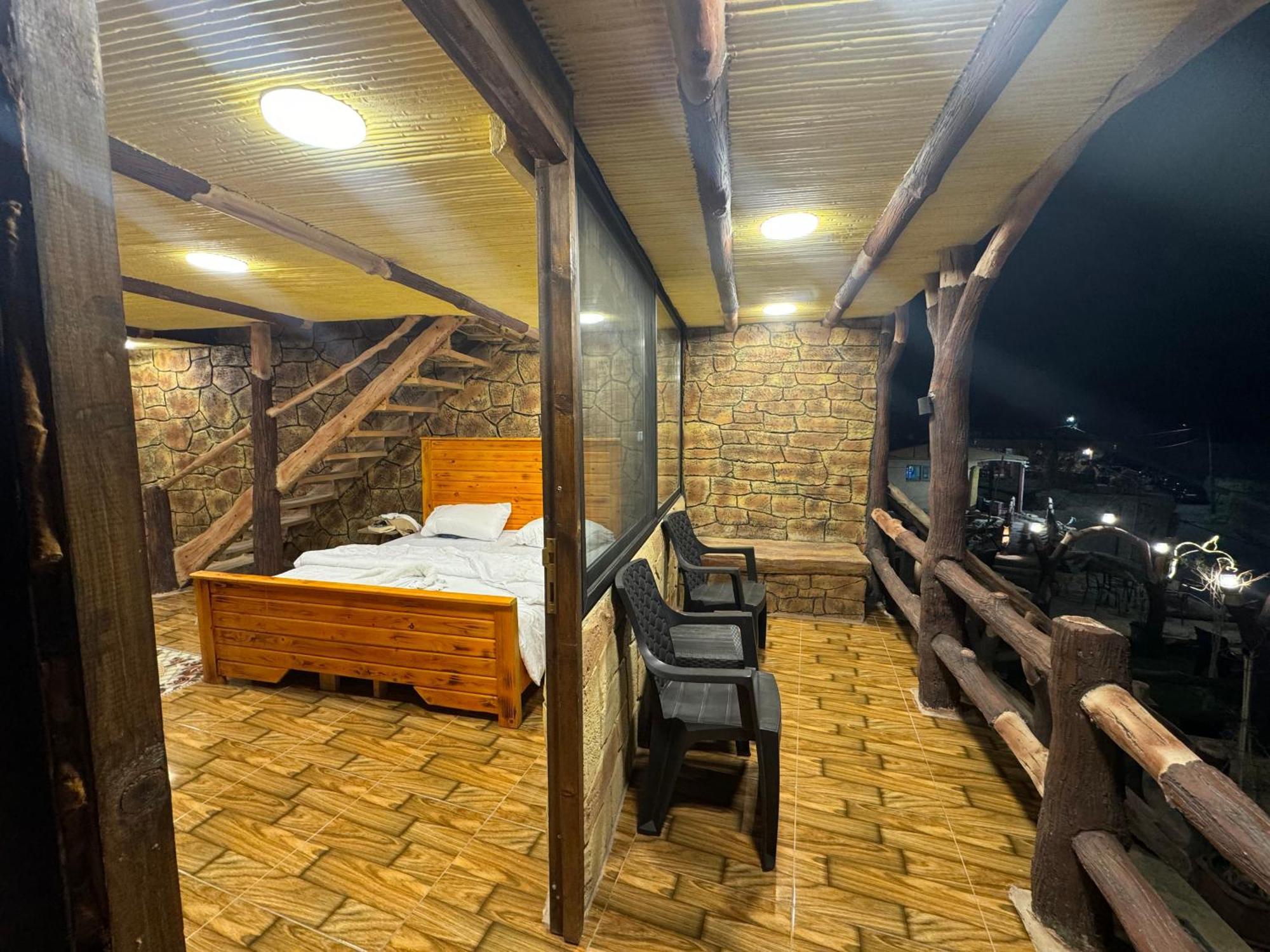 Dana Gate Lodge Bagian luar foto