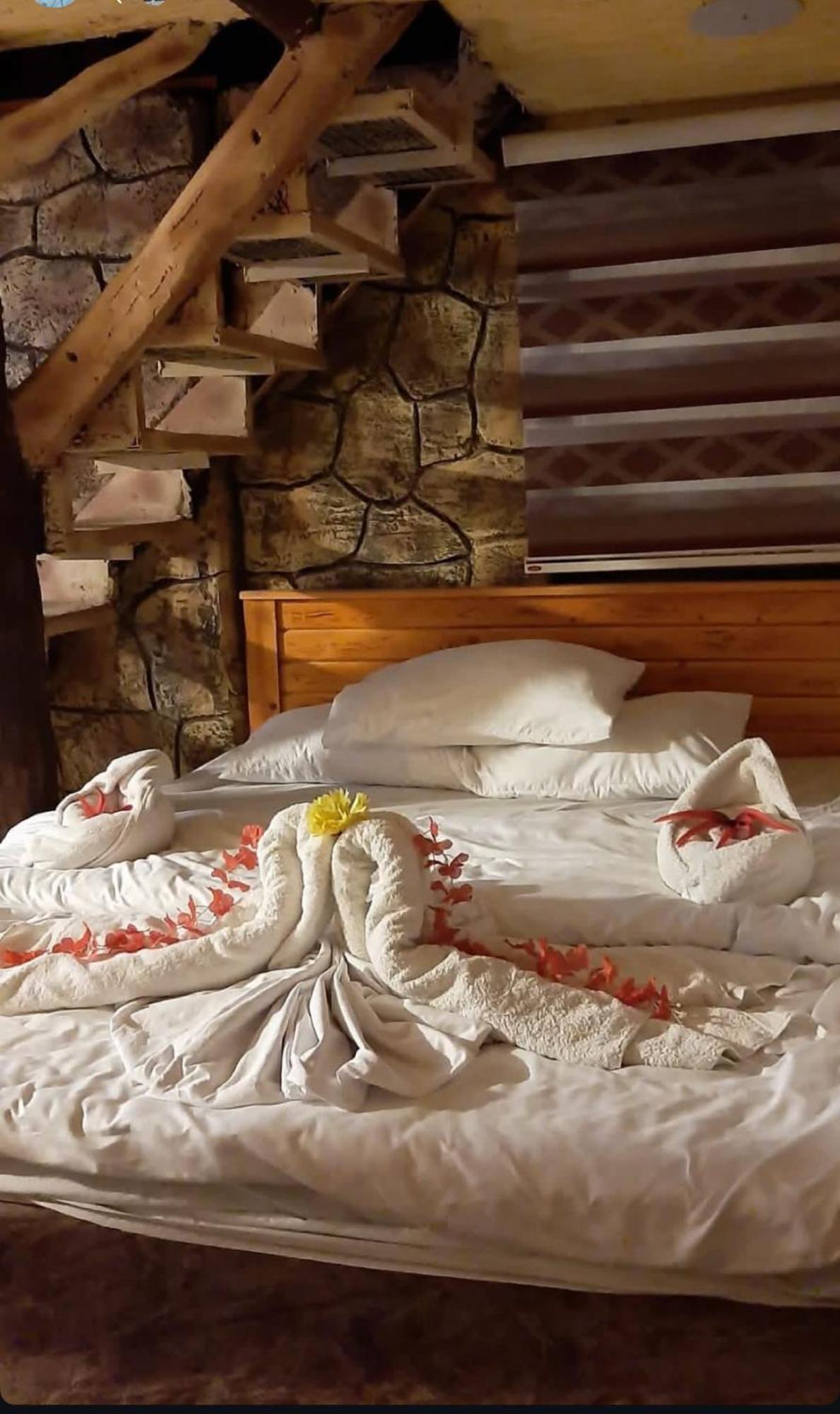 Dana Gate Lodge Bagian luar foto